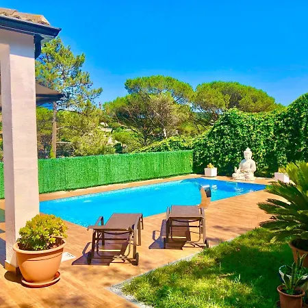 Homestay Pintoresca Habitacion, Piscina Climatizado Y Sauna